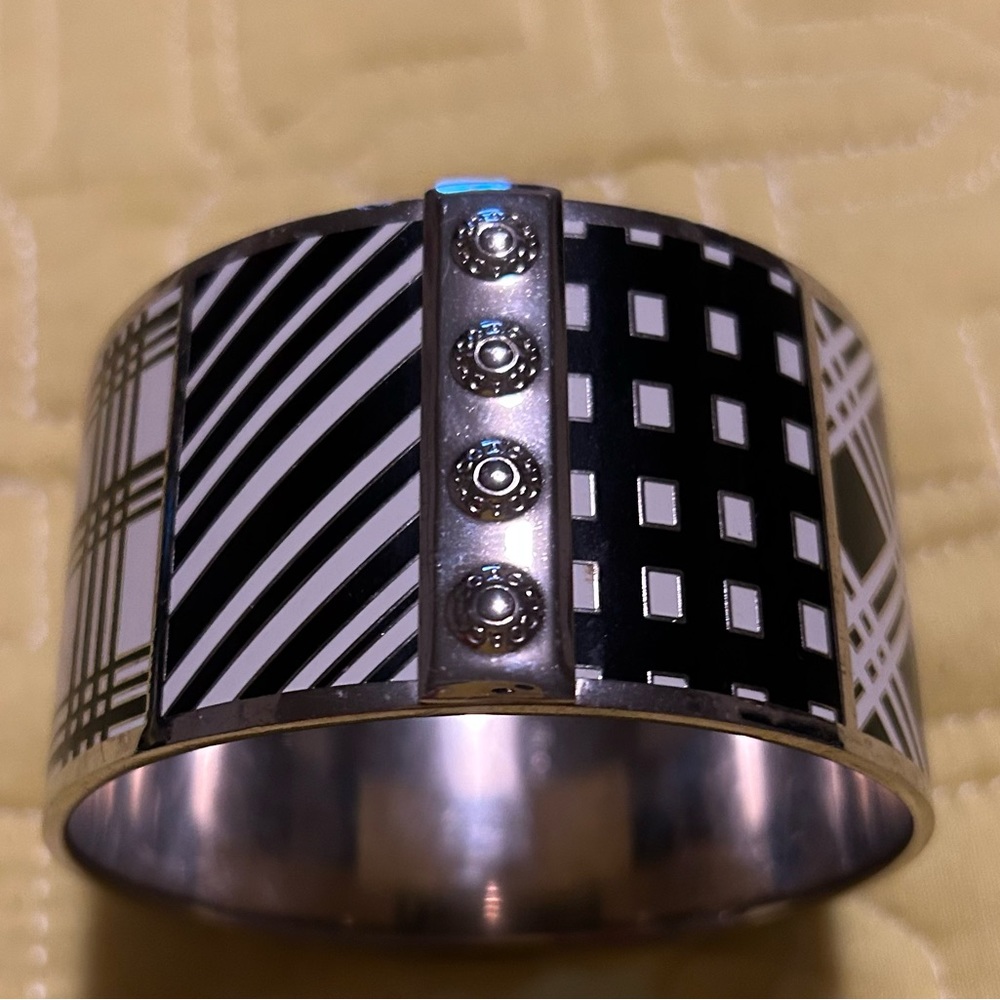 Coach Ladies Black and White bangle bracelet.